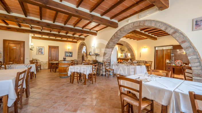 Image No.15-5 Bed Country House for sale