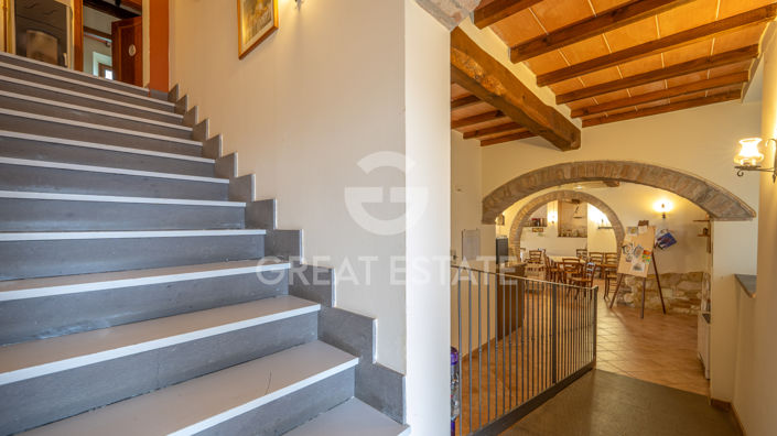 Image No.20-5 Bed Country House for sale