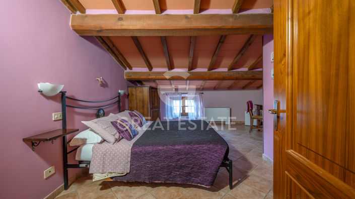 Image No.27-5 Bed Country House for sale