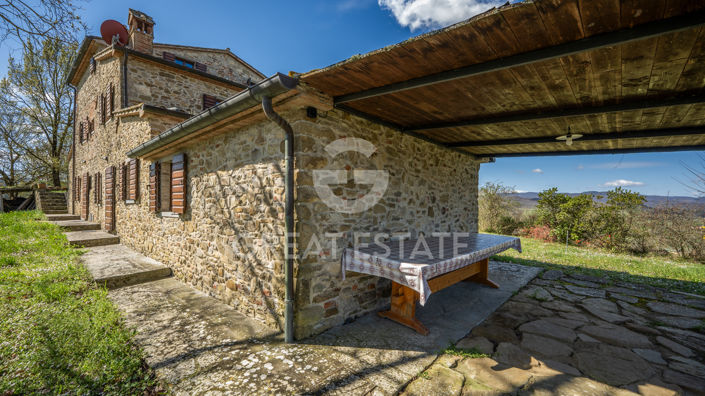 Image No.13-Maison de campagne de 6 chambres à vendre à Monterchi