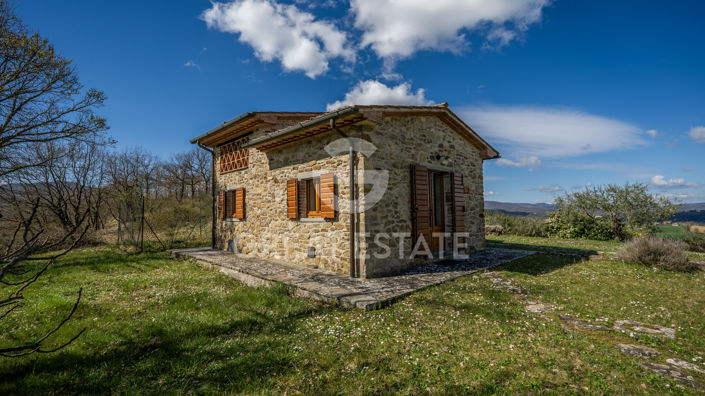 Image No.20-Maison de campagne de 6 chambres à vendre à Monterchi