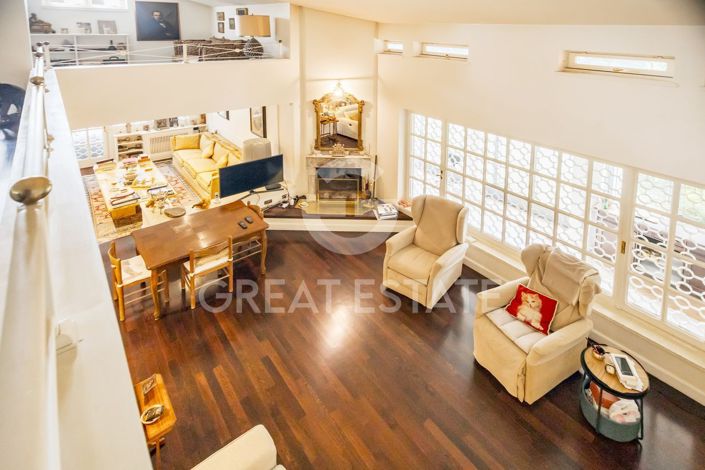 Image No.18-9 Bed Villa for sale