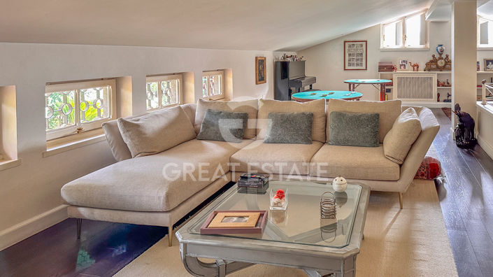 Image No.6-9 Bed Villa for sale