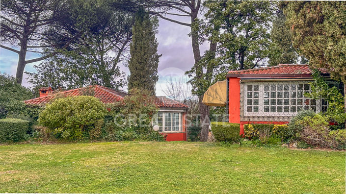 Image No.8-9 Bed Villa for sale