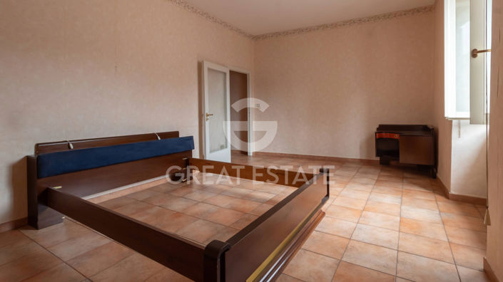 Image No.16-3 Bed Property for sale