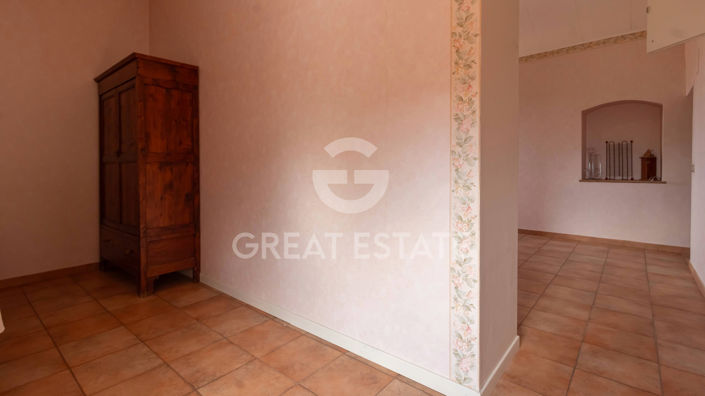 Image No.20-3 Bed Property for sale