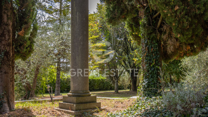 Image No.13-4 Bed Country House for sale