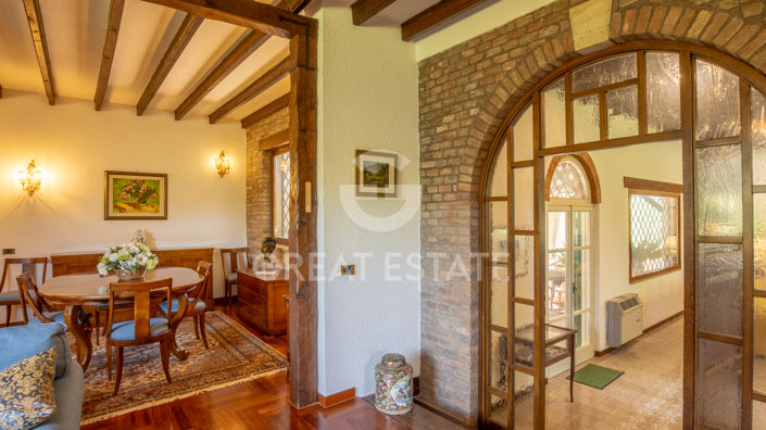 Image No.15-4 Bed Country House for sale