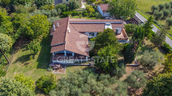 Image No.4-4 Bed Country House for sale