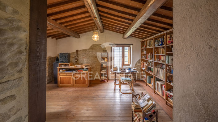 Image No.13-5 Bed Country House for sale