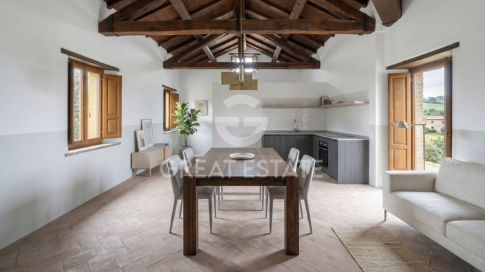 Image No.21-5 Bed Country House for sale