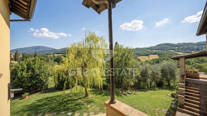 Image No.8-5 Bed Country House for sale