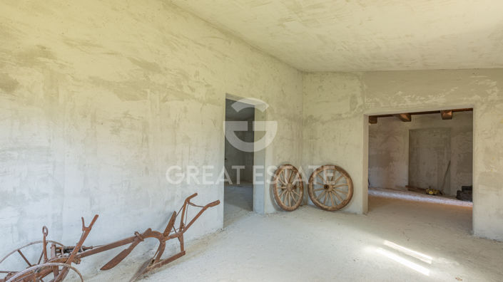 Image No.18-3 Bed Country House for sale