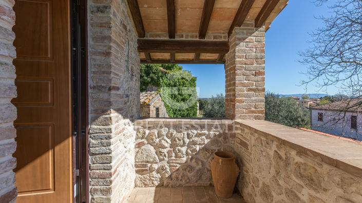 Image No.8-3 Bed Country House for sale