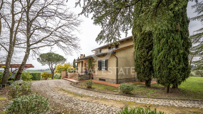 Image No.12-4 Bed Country House for sale