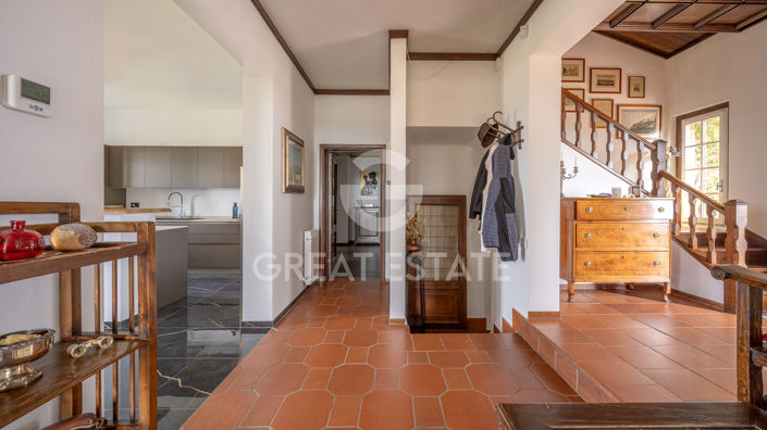 Image No.3-4 Bed Country House for sale