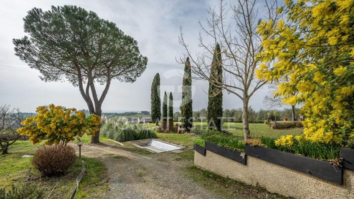 Image No.21-4 Bed Country House for sale