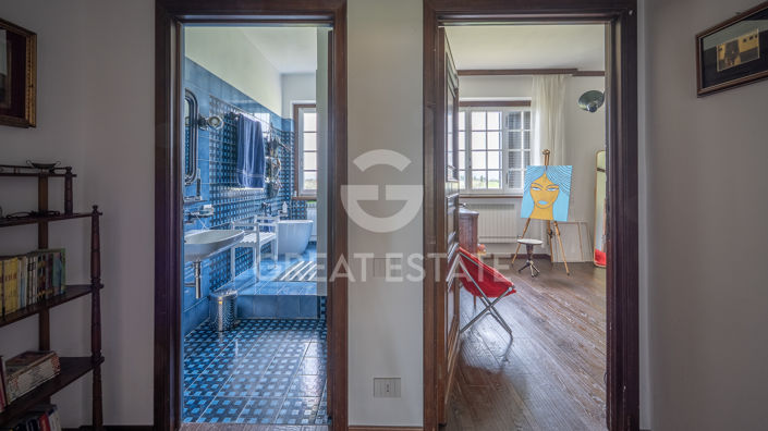 Image No.28-4 Bed Country House for sale