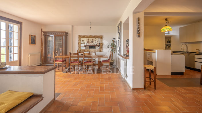 Image No.46-4 Bed Country House for sale