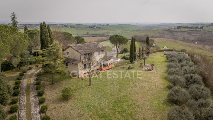 Image No.9-4 Bed Country House for sale