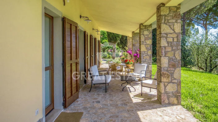 Image No.16-Maison de campagne de 14 chambres à vendre à Corciano