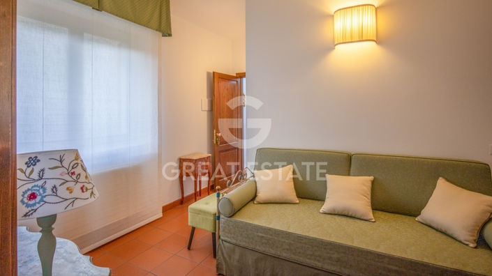 Image No.24-Maison de campagne de 14 chambres à vendre à Corciano