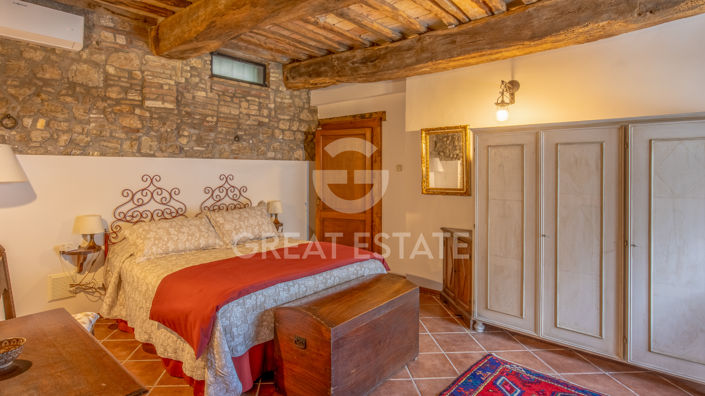 Image No.31-Maison de campagne de 14 chambres à vendre à Corciano