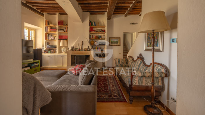 Image No.19-10 Bed Country House for sale