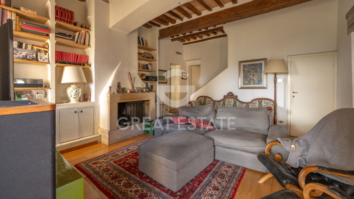 Image No.22-10 Bed Country House for sale