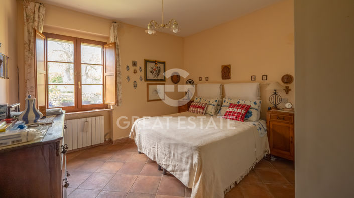 Image No.26-10 Bed Country House for sale