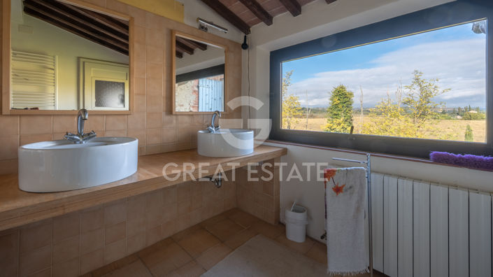 Image No.30-10 Bed Country House for sale