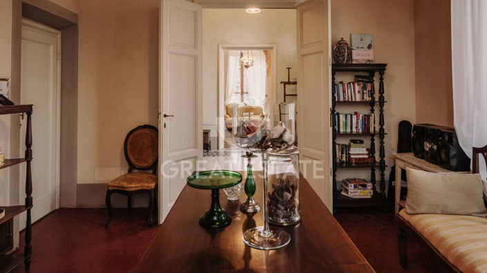 Image No.24-10 Bed Country House for sale