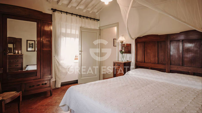 Image No.32-10 Bed Country House for sale