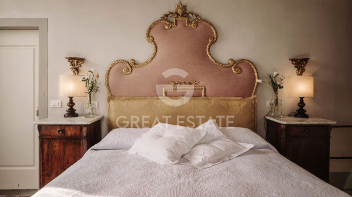 Image No.33-10 Bed Country House for sale