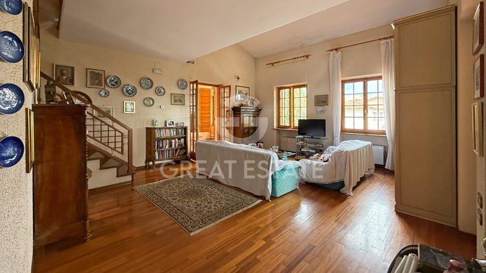 Image No.13-3 Bed Country House for sale