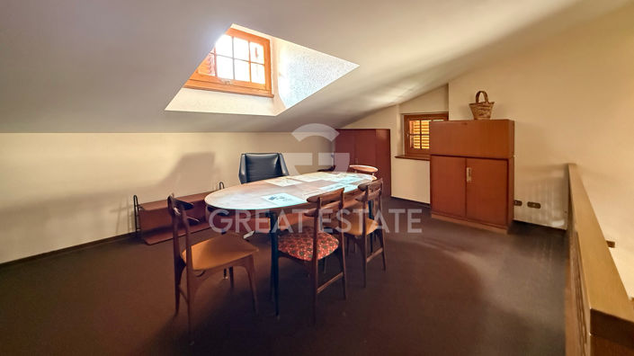 Image No.22-3 Bed Country House for sale