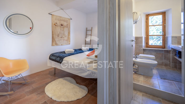 Image No.29-Maison de campagne de 4 chambres à vendre à Umbertide