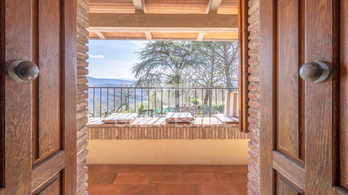 Image No.42-Maison de campagne de 4 chambres à vendre à Umbertide