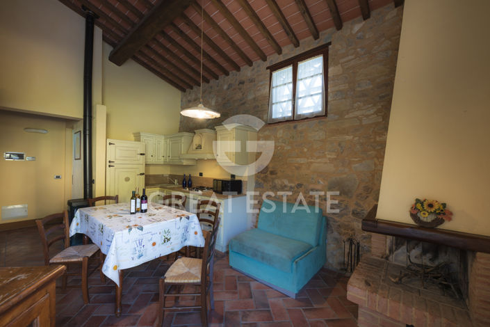 Image No.17-12 Bed Country House for sale