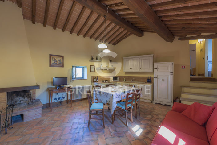 Image No.2-12 Bed Country House for sale