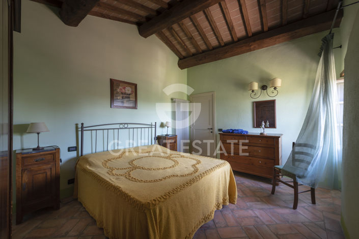 Image No.23-12 Bed Country House for sale