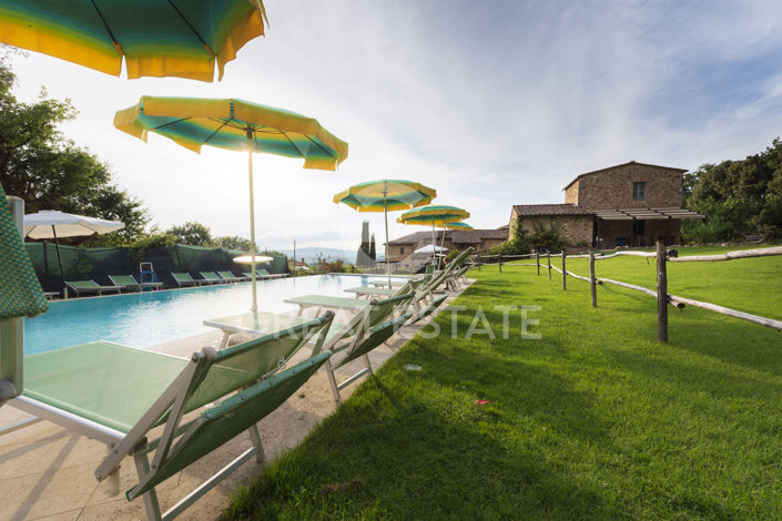 Image No.41-12 Bed Country House for sale