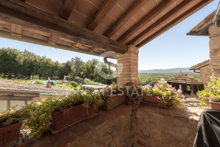 Image No.8-12 Bed Country House for sale