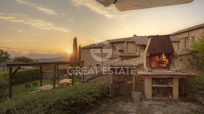 Image No.9-12 Bed Country House for sale