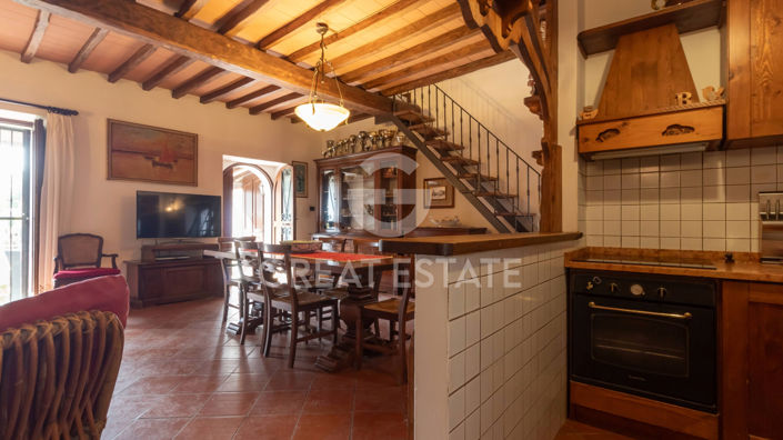 Image No.19-3 Bed Property for sale