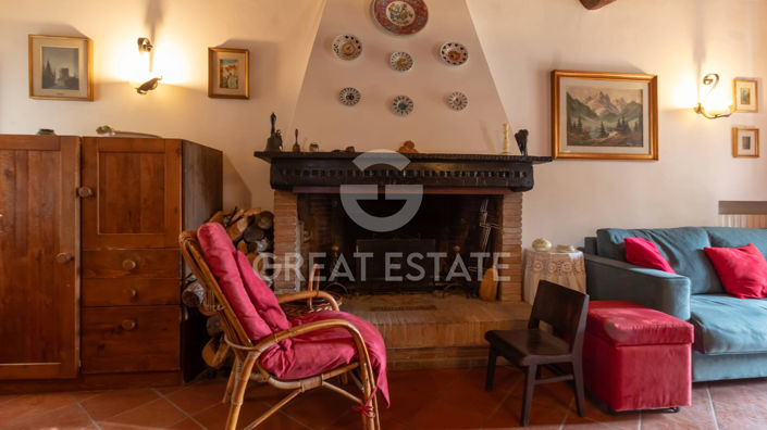 Image No.21-3 Bed Property for sale