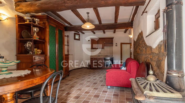 Image No.9-3 Bed Property for sale