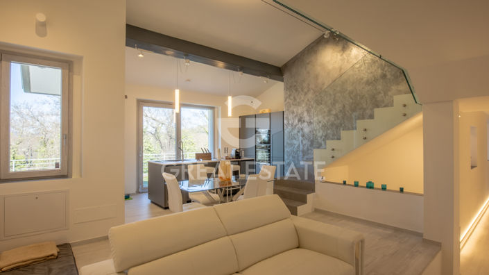 Image No.15-2 Bed Villa for sale