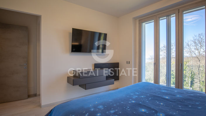 Image No.20-2 Bed Villa for sale