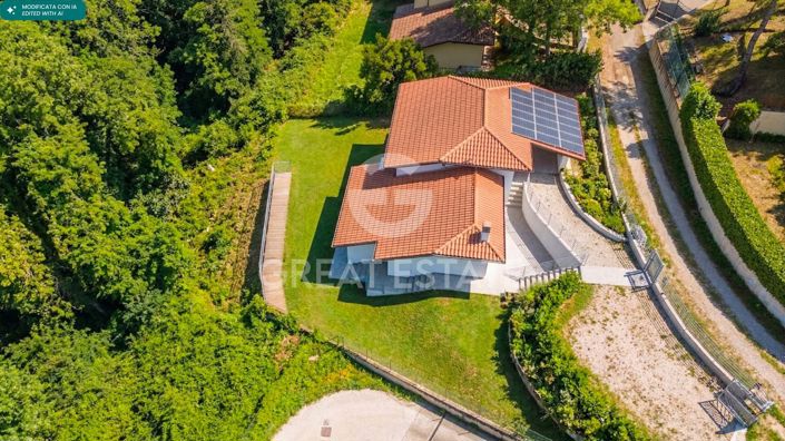 Image No.4-2 Bed Villa for sale